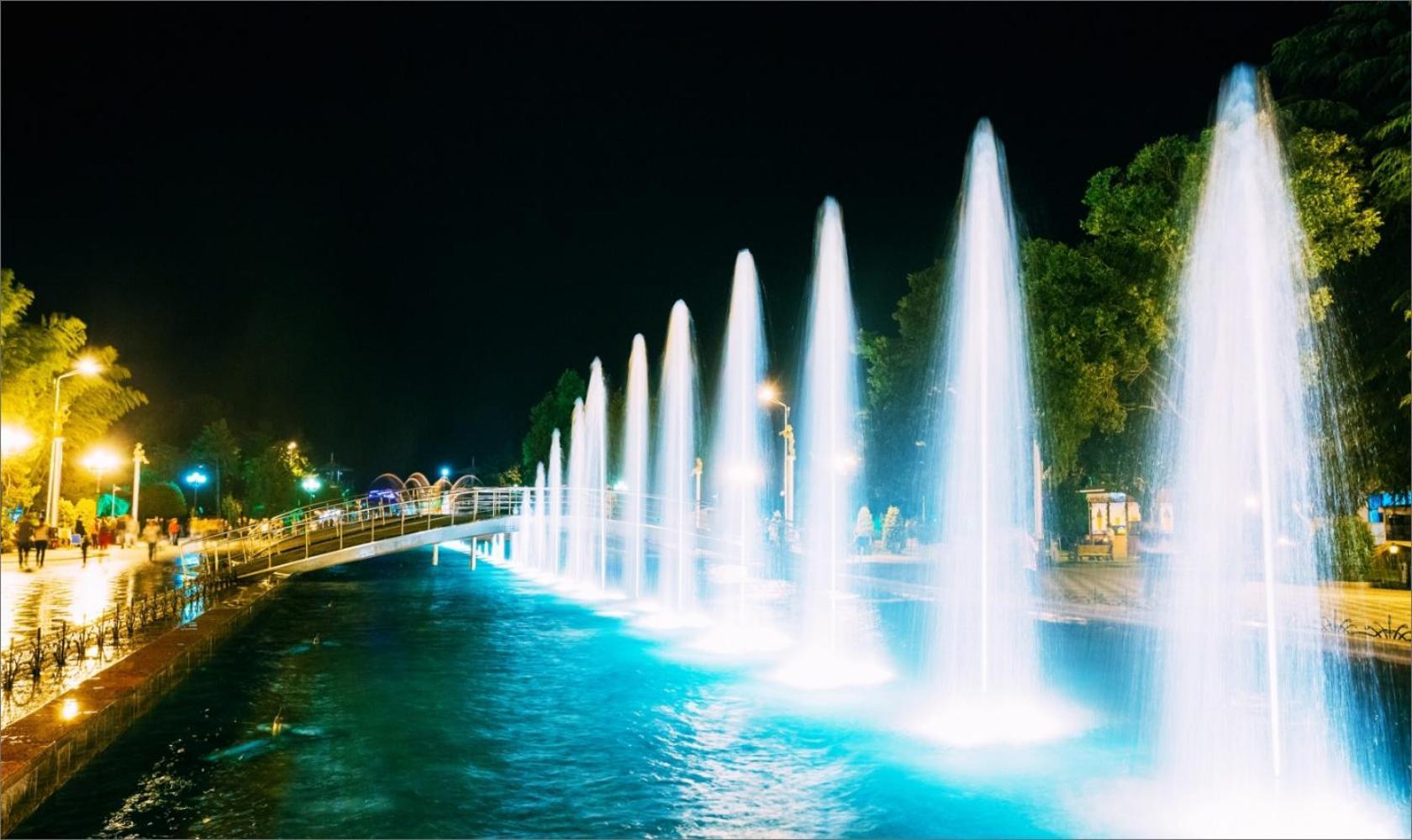 Orbi Sity Batumi Apartment Bagian luar foto