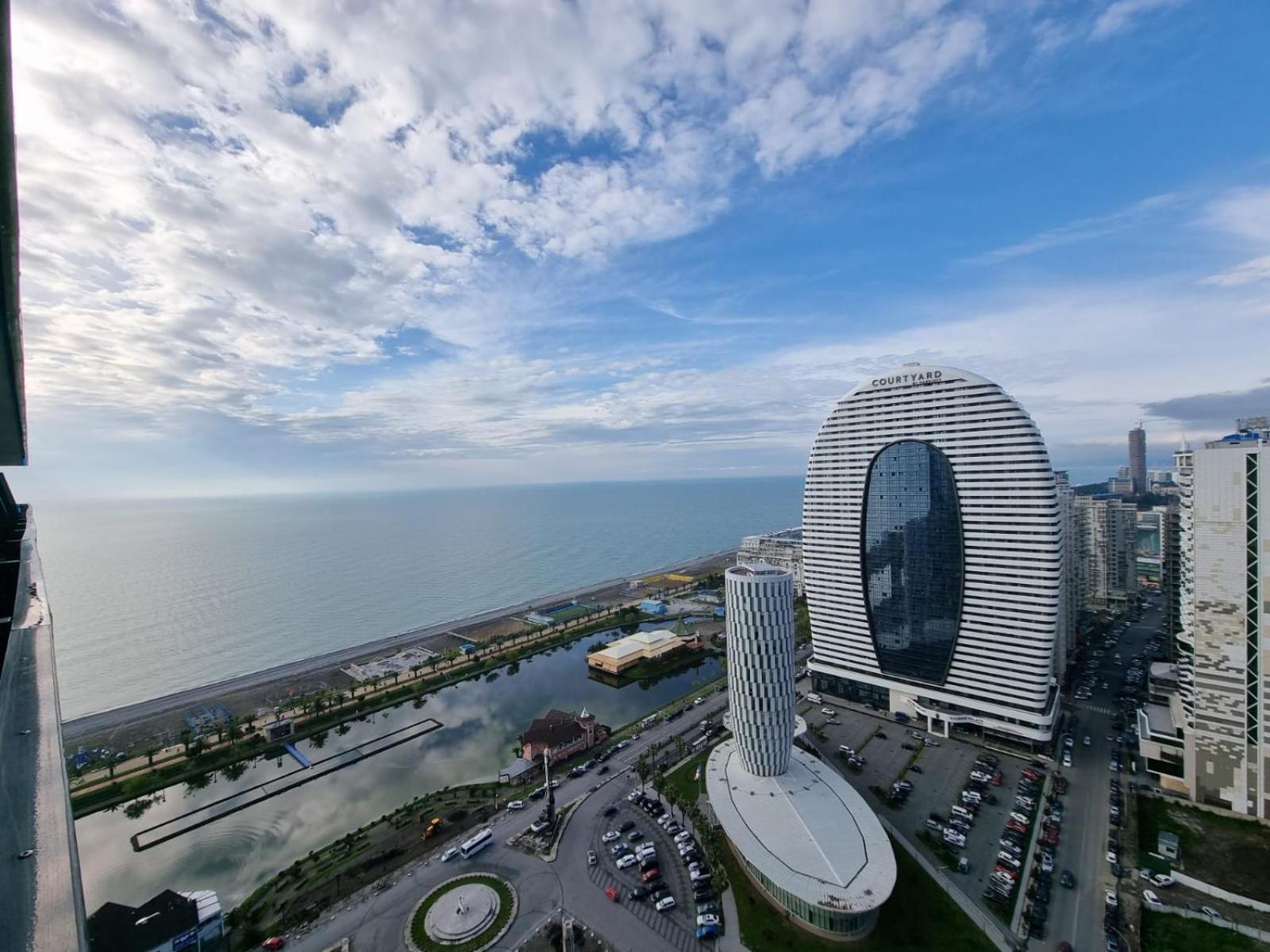 Orbi Sity Batumi Apartment Bagian luar foto