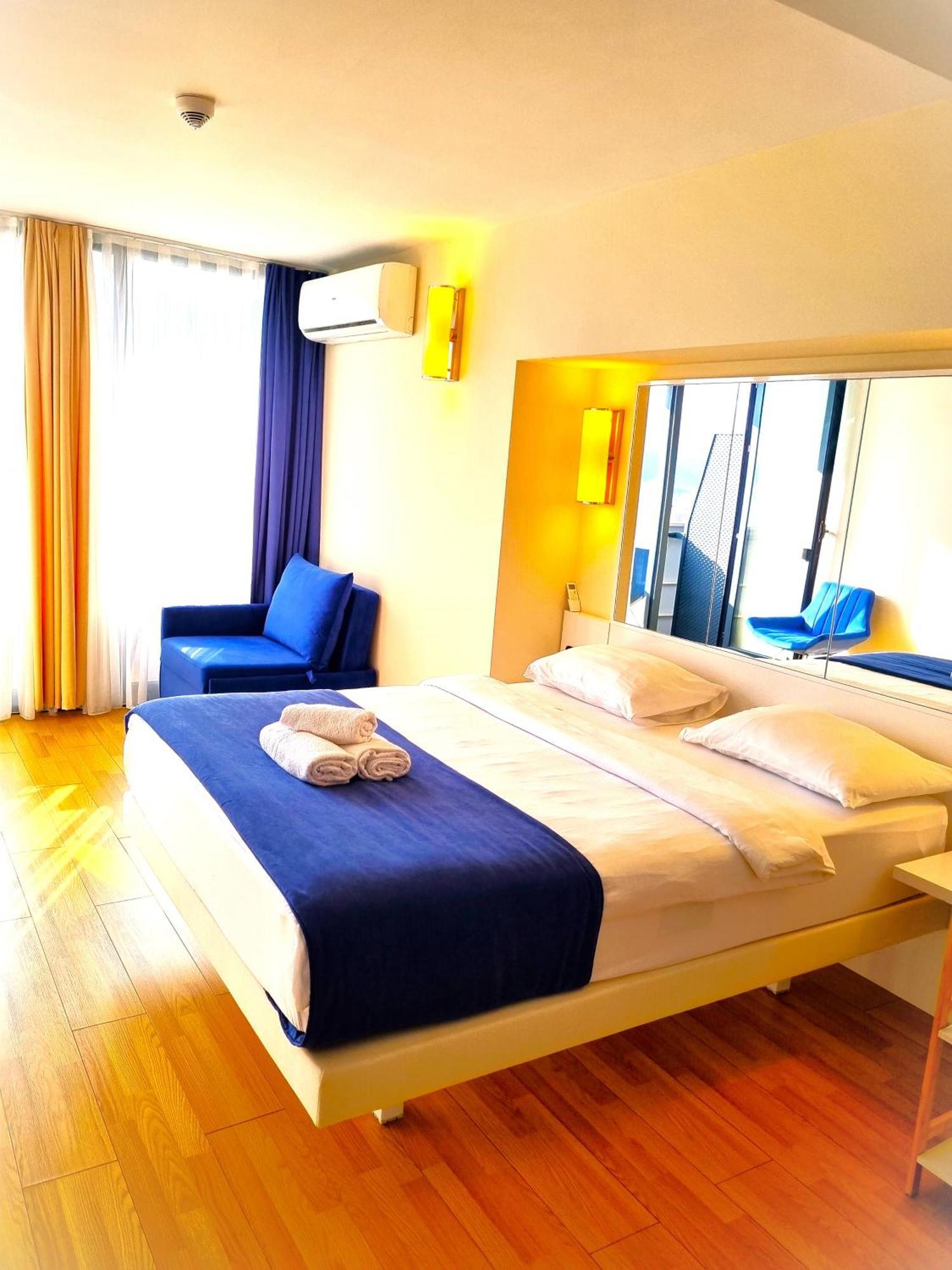 Orbi Sity Batumi Apartment Bagian luar foto