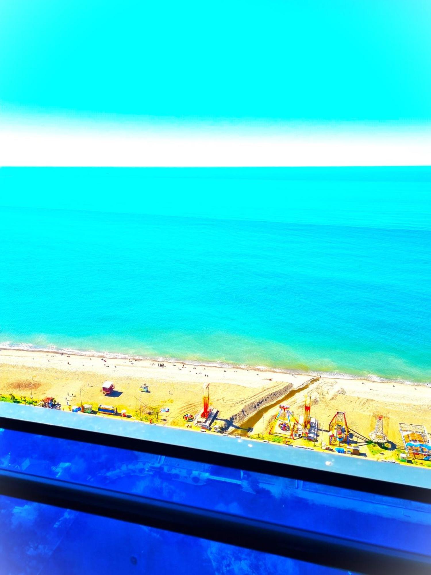 Orbi Sity Batumi Apartment Bagian luar foto